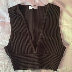 Babaton Brown Ribbed Crop Tank Top
